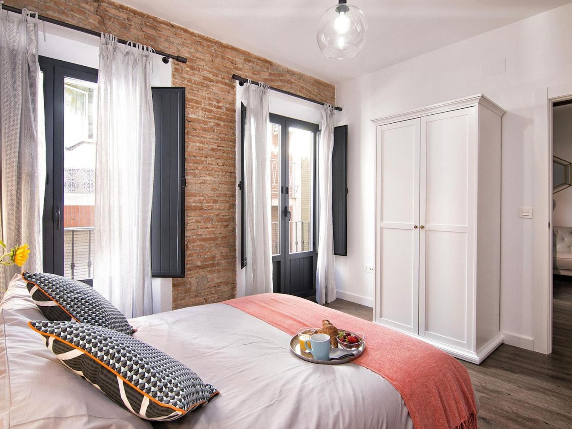 Chezmoihomes Sweet & Trendy Nest In Granada Center For 6 Eksteriør bilde